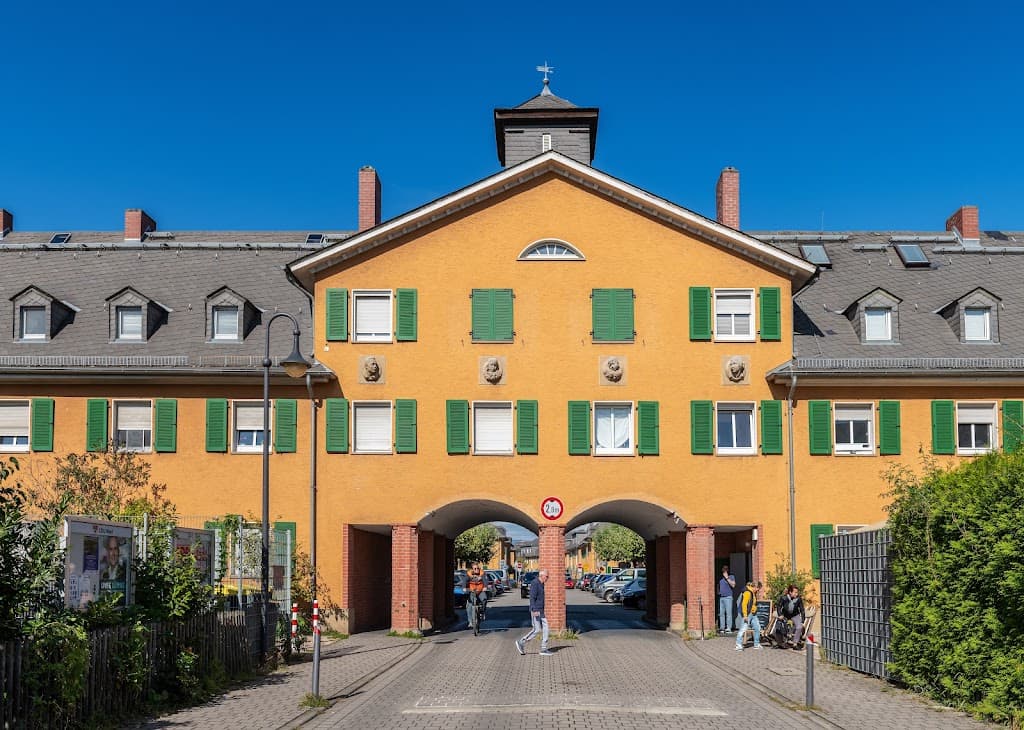 B.V.S GmbH